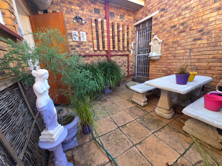 2 Bedroom Property for Sale in Sasolburg Ext 11 Free State